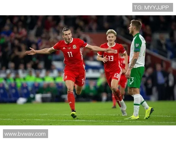 丹麦与威尔士足球阵容分析及战术对比探讨